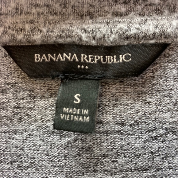 Banana Republic Ruffle Hem Top - Picture 6 of 8